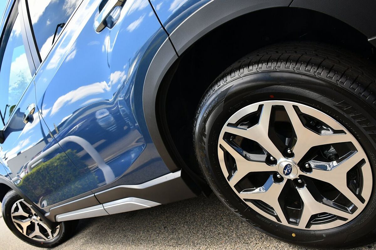 2023 Subaru Forester Hybrid L S5