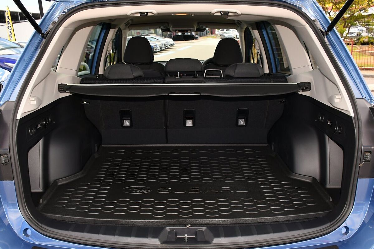 2023 Subaru Forester Hybrid L S5