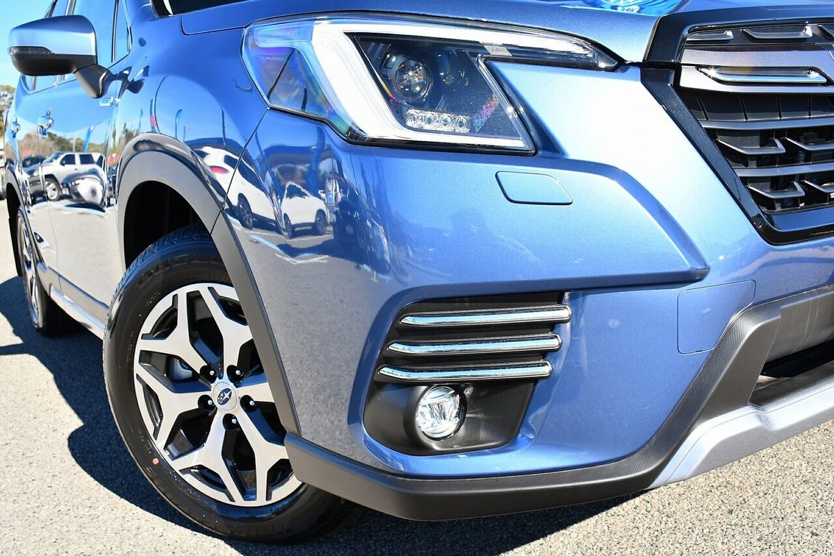 2023 Subaru Forester Hybrid L S5