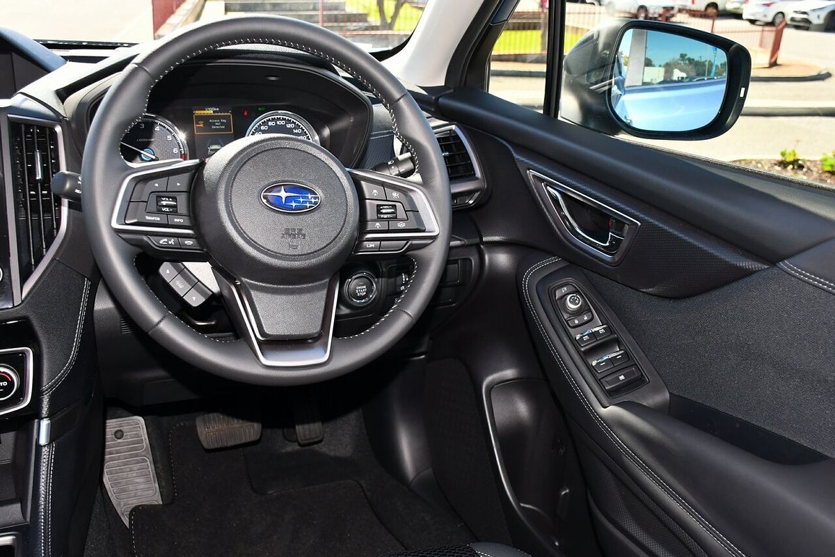 2023 Subaru Forester Hybrid L S5