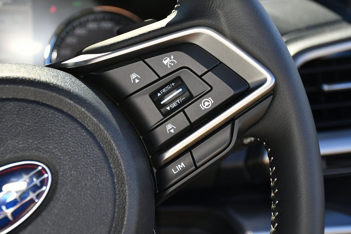 2023 Subaru Forester Hybrid L S5