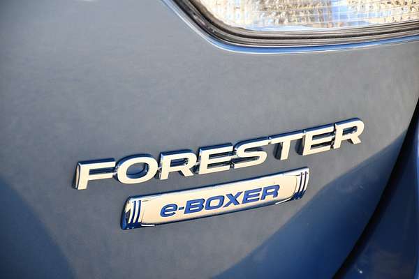 2023 Subaru Forester Hybrid L S5