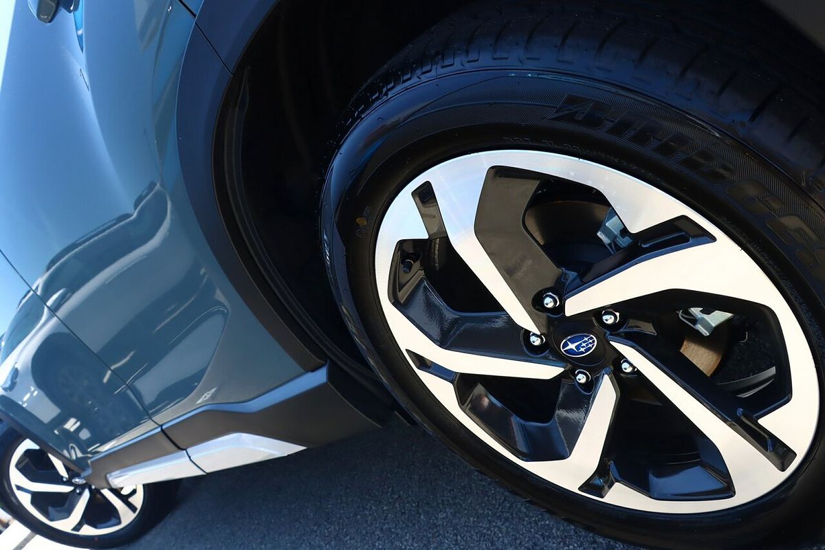 2024 Subaru Forester 2.5i-S S5