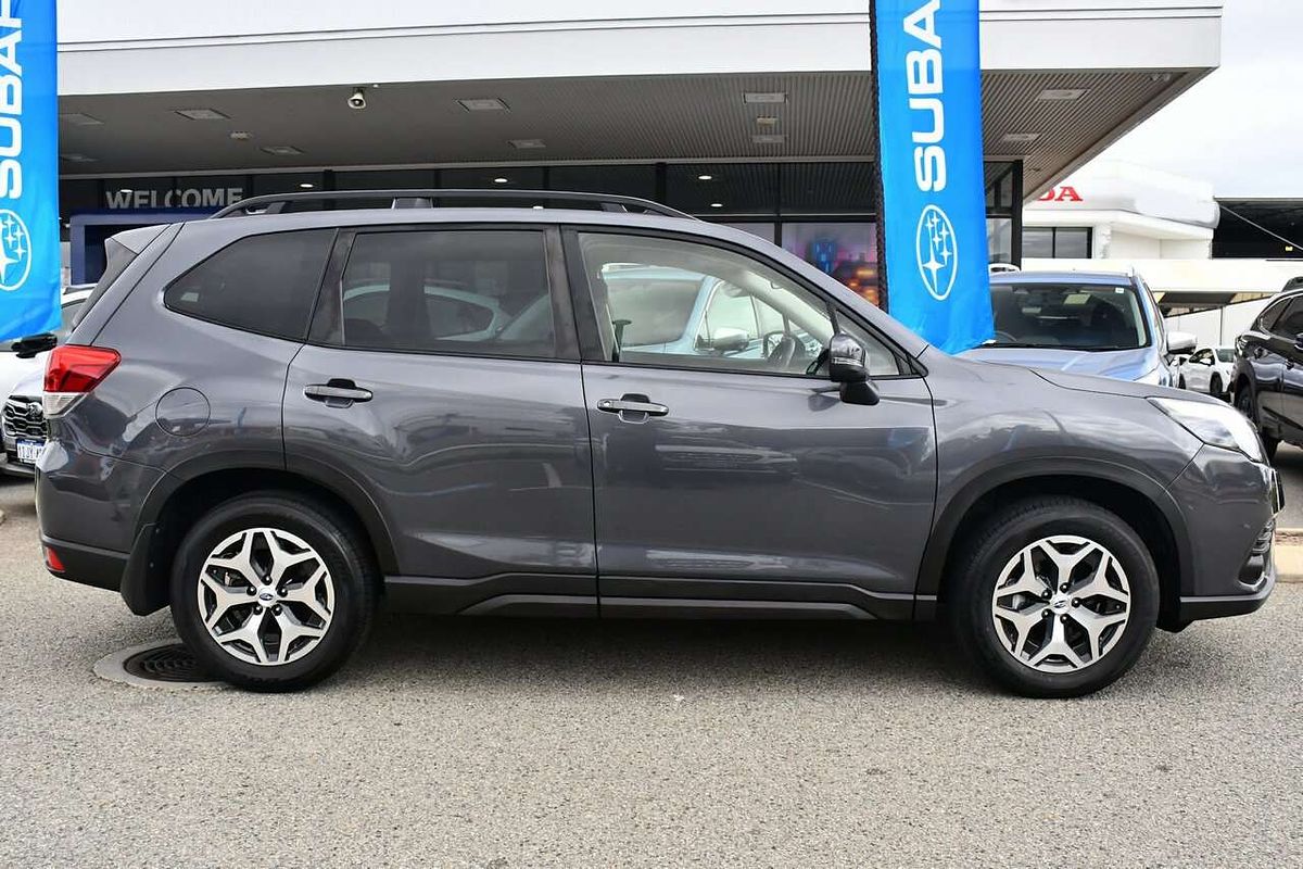 2023 Subaru Forester 2.5i S5