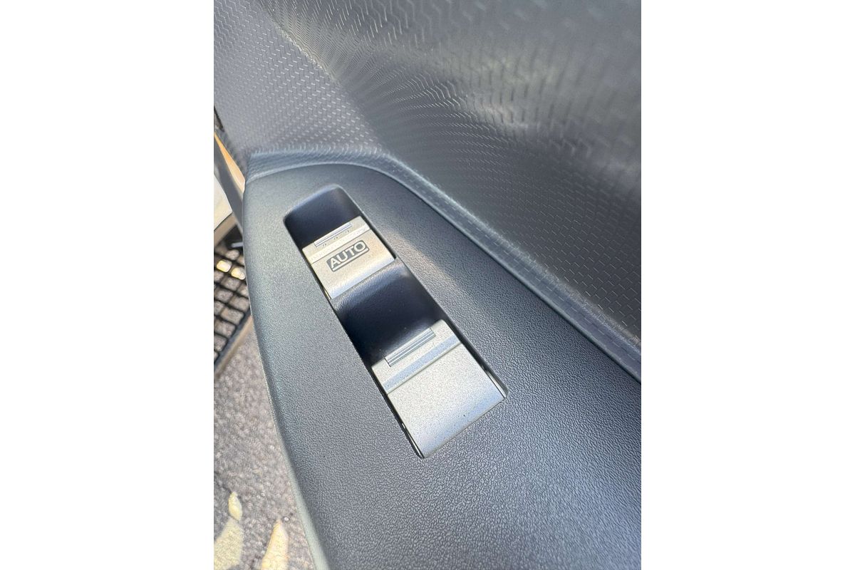 2024 Isuzu N Series NLR 45-150 Traypack 4x2