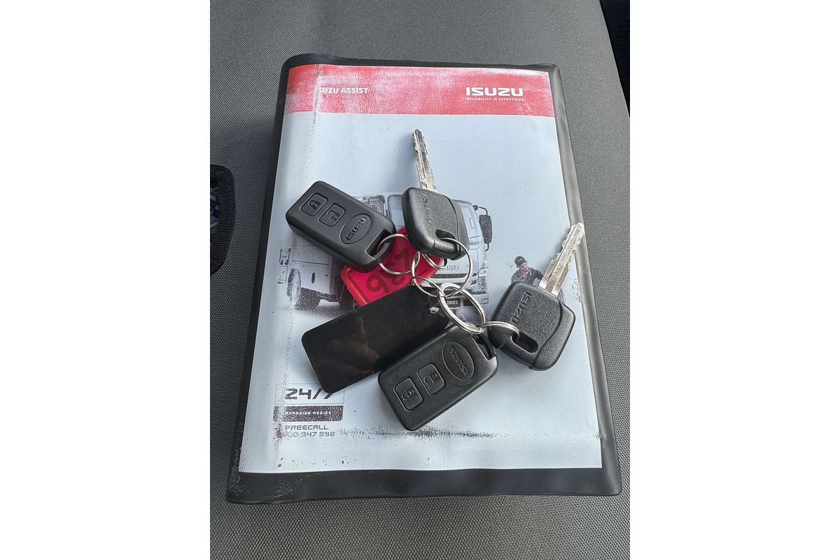 2024 Isuzu N Series NLR 45-150 Traypack 4x2