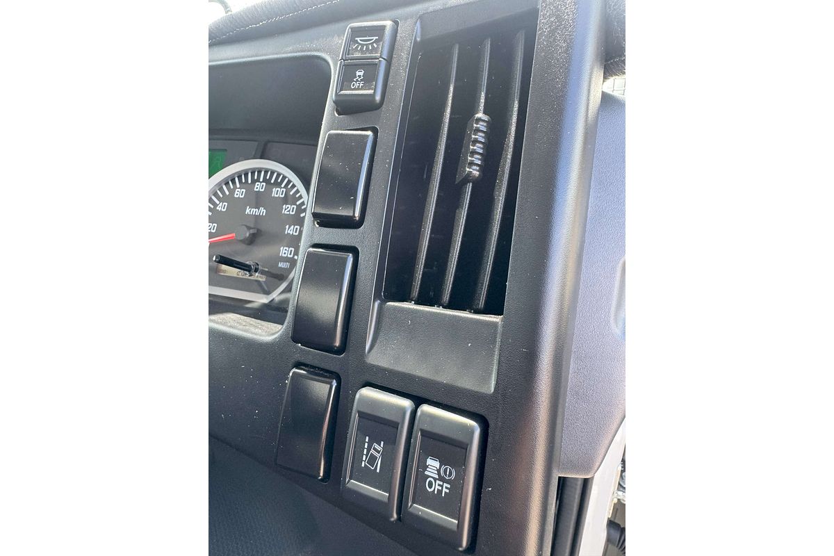 2024 Isuzu N Series NLR 45-150 Traypack 4x2