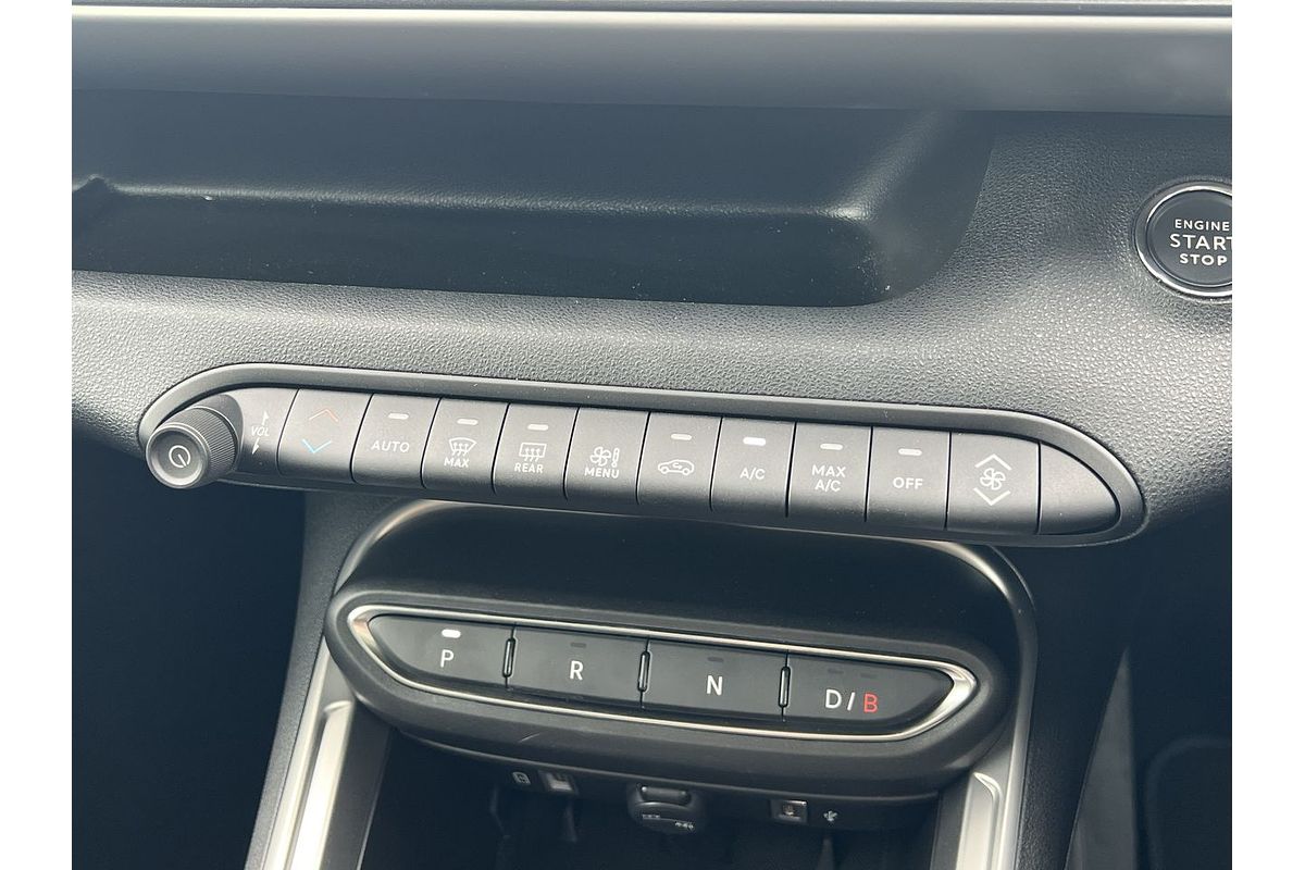 2024 Jeep Avenger Summit JJ