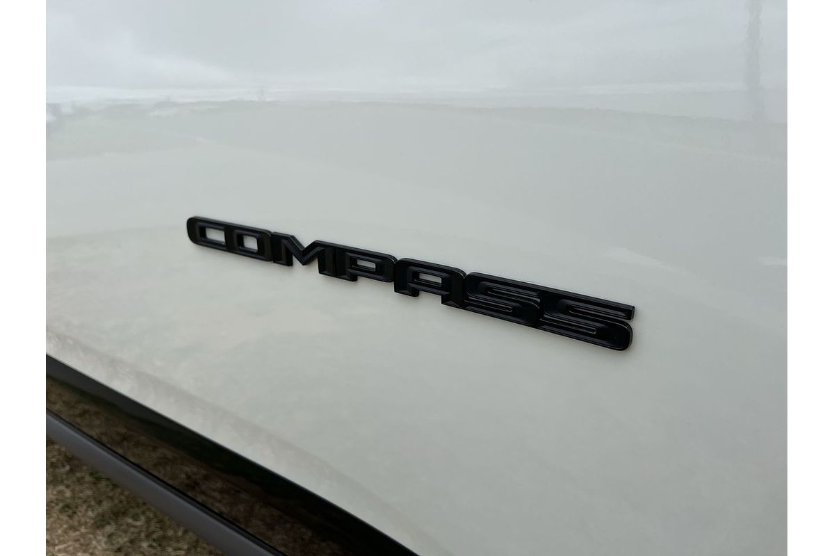 2024 Jeep Compass Summit e-Hybrid MV
