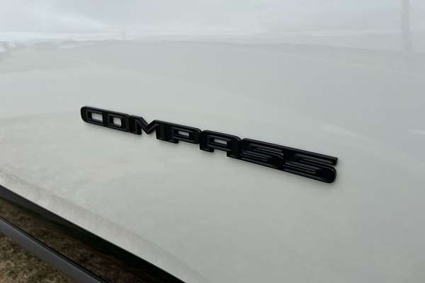 2024 Jeep Compass Summit e-Hybrid MV