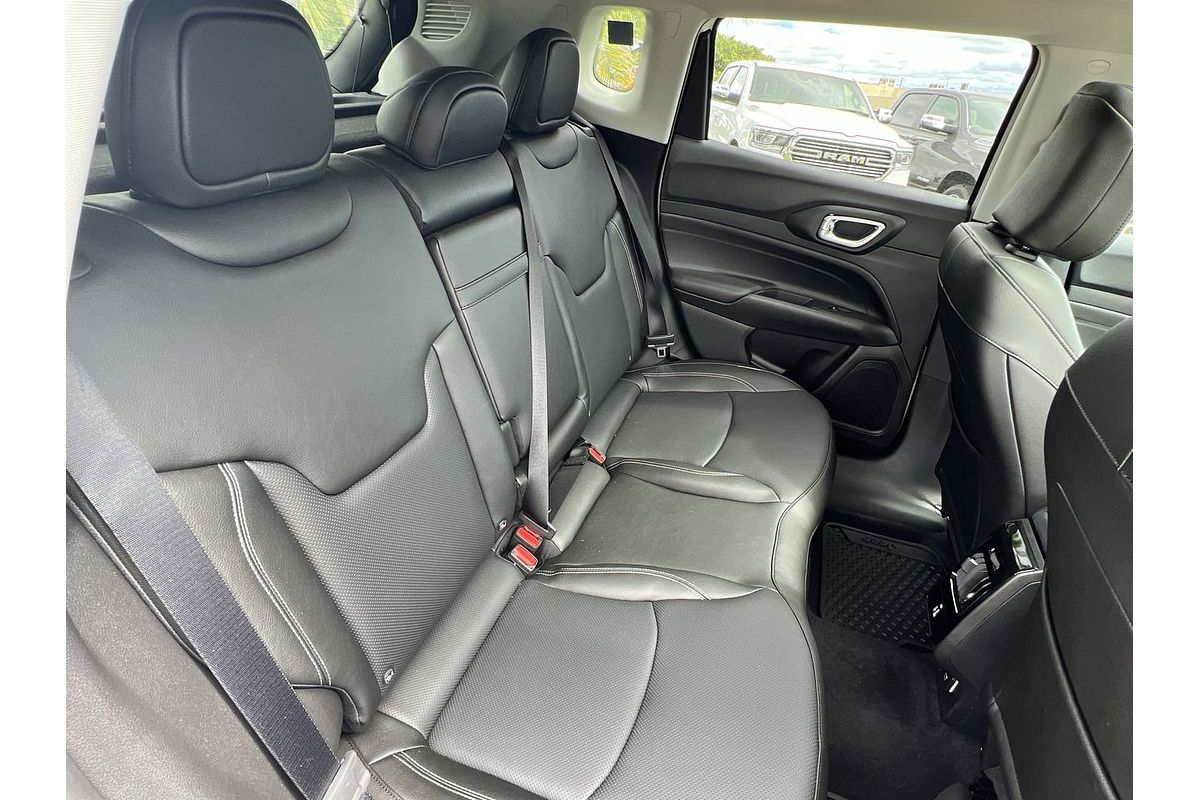 2024 Jeep Compass Summit e-Hybrid MV
