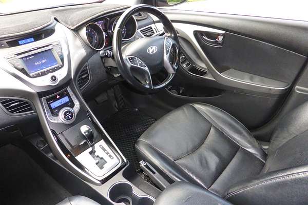 2013 Hyundai Elantra Premium MD2