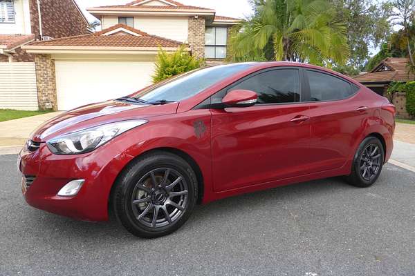 2013 Hyundai Elantra Premium MD2