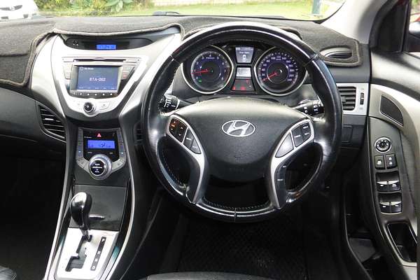 2013 Hyundai Elantra Premium MD2