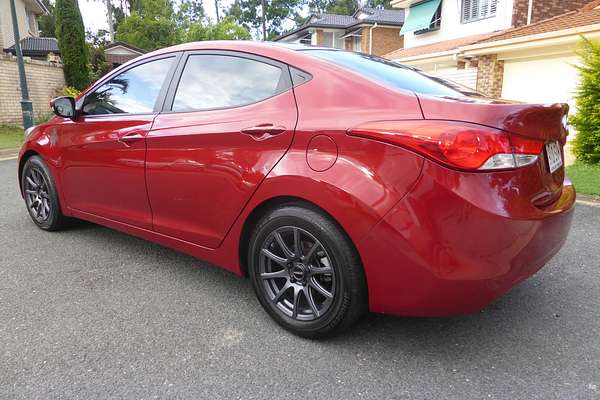 2013 Hyundai Elantra Premium MD2