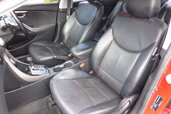 2013 Hyundai Elantra Premium MD2