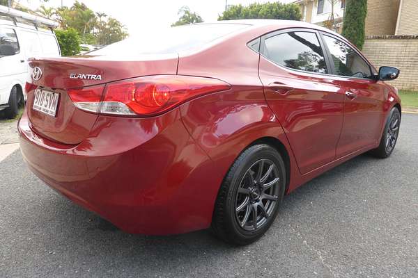 2013 Hyundai Elantra Premium MD2