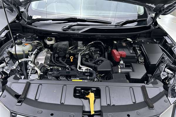 2023 Nissan X-TRAIL ST-L T33
