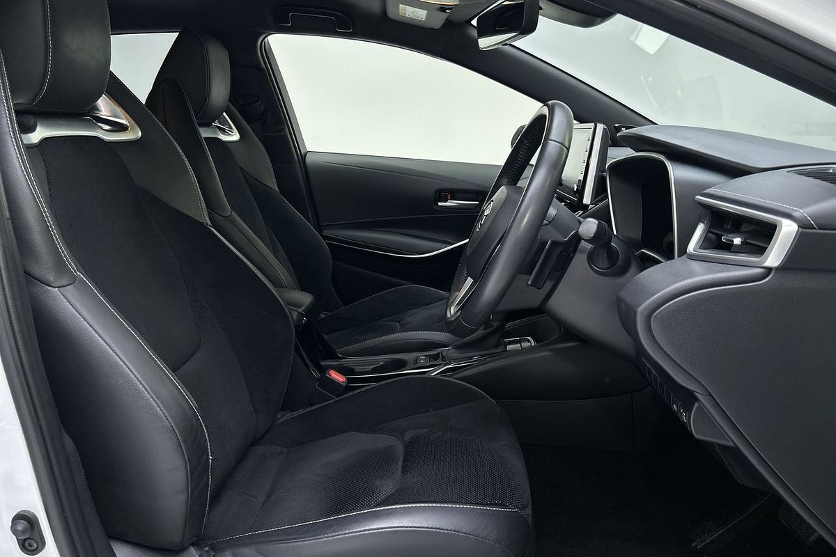 2020 Toyota Corolla ZR MZEA12R