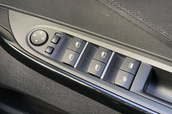 2016 BMW 6 Series 650i F12 LCI