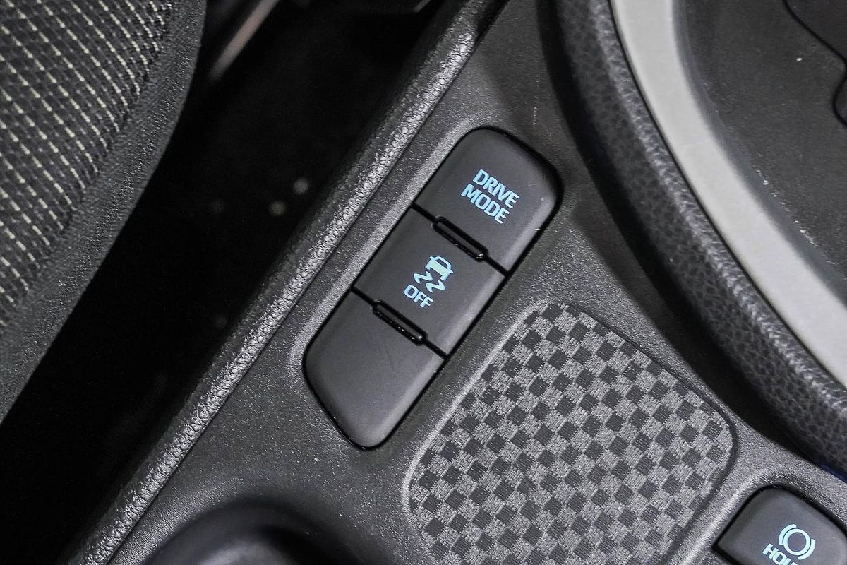 2023 Toyota Yaris Cross GX MXPB10R