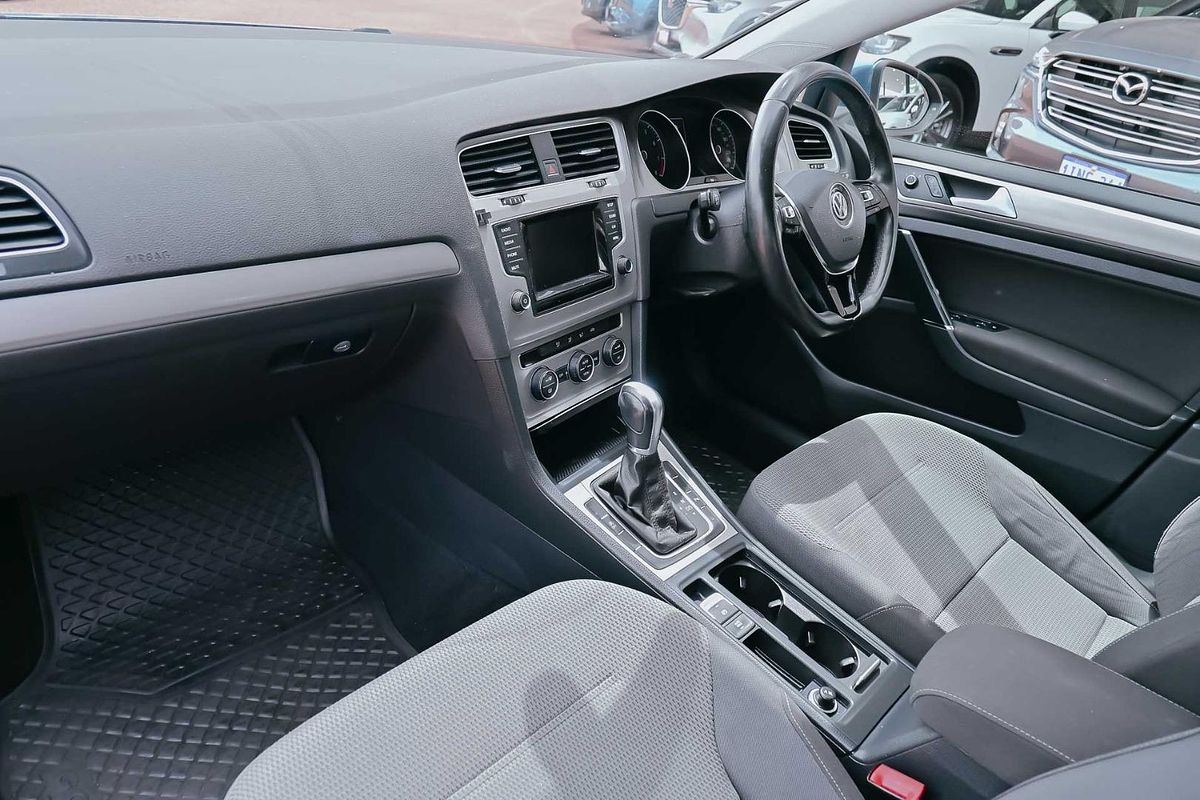2015 Volkswagen Golf 90TSI Comfortline 7