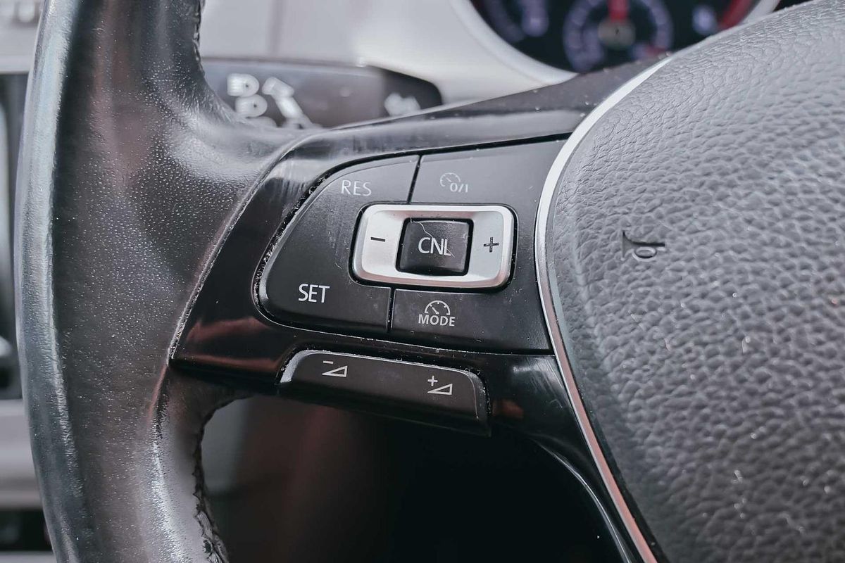 2015 Volkswagen Golf 90TSI Comfortline 7