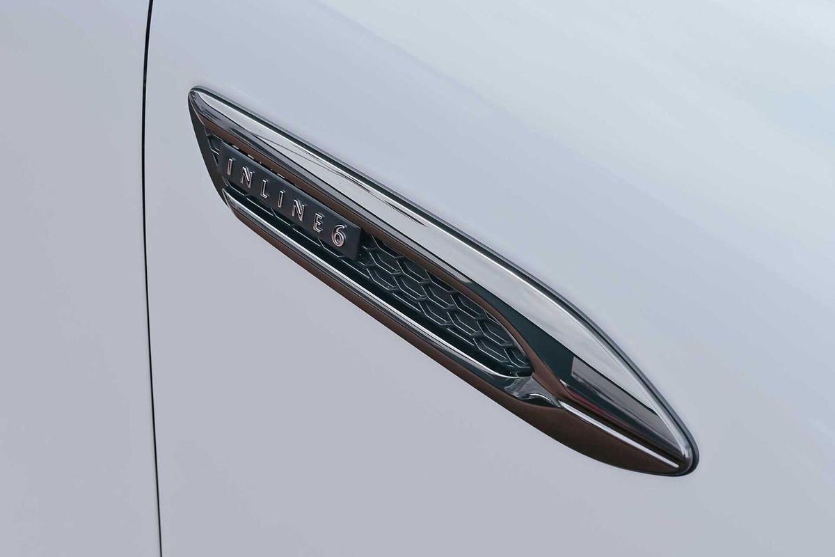 2024 Mazda CX-60 D50e GT KH Series