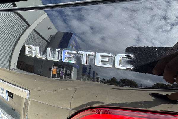 2012 Mercedes-Benz M-Class ML250 BlueTEC W166