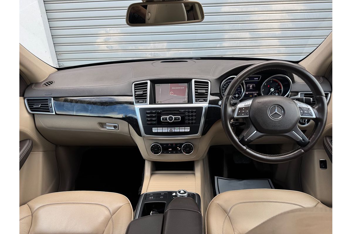 2012 Mercedes-Benz M-Class ML250 BlueTEC W166