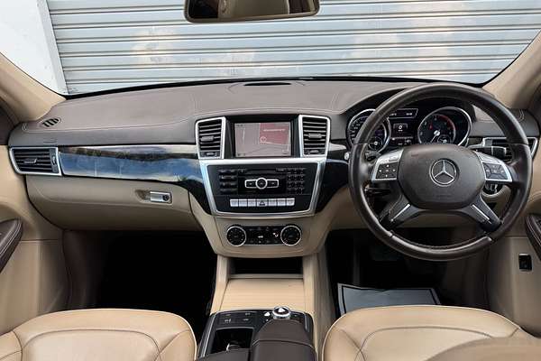 2012 Mercedes-Benz M-Class ML250 BlueTEC W166