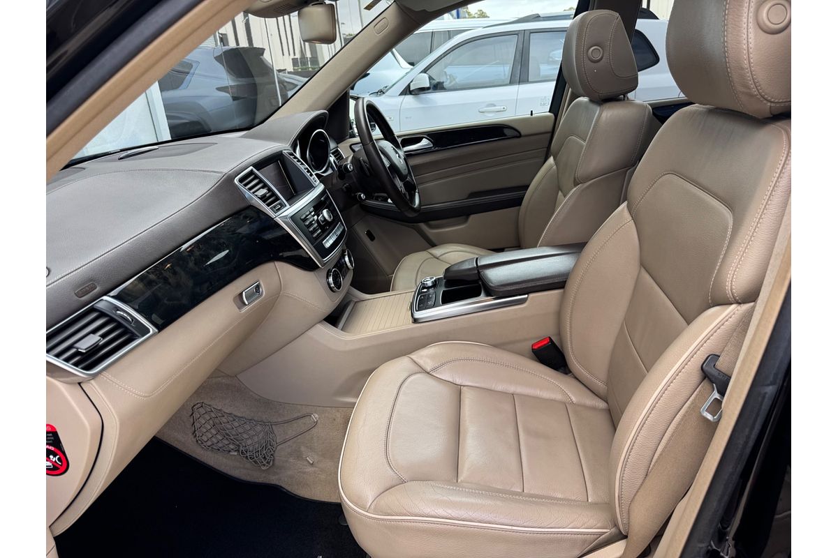 2012 Mercedes-Benz M-Class ML250 BlueTEC W166