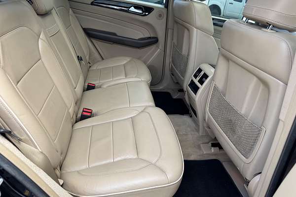 2012 Mercedes-Benz M-Class ML250 BlueTEC W166
