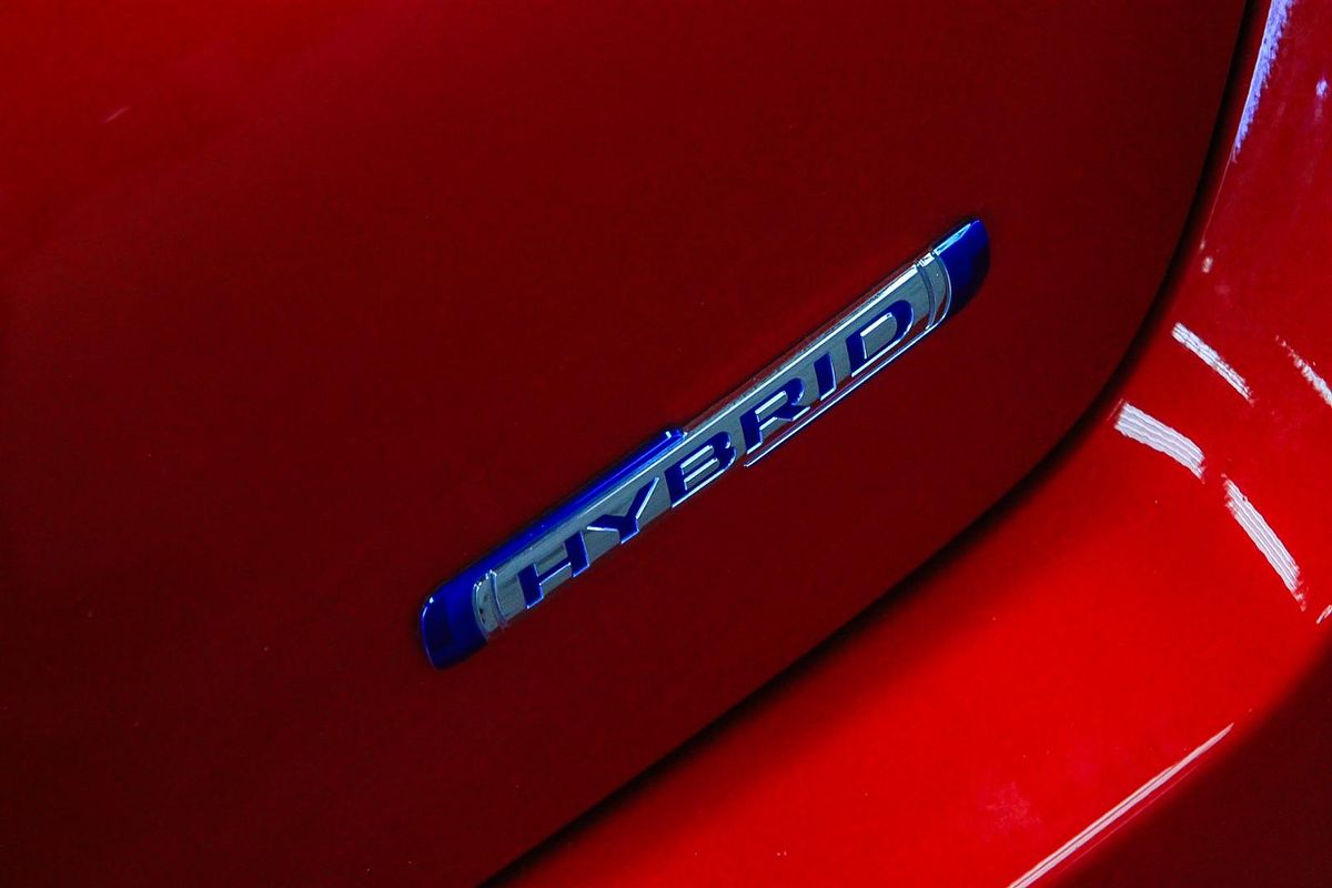 2024 Suzuki Swift Hybrid UZ