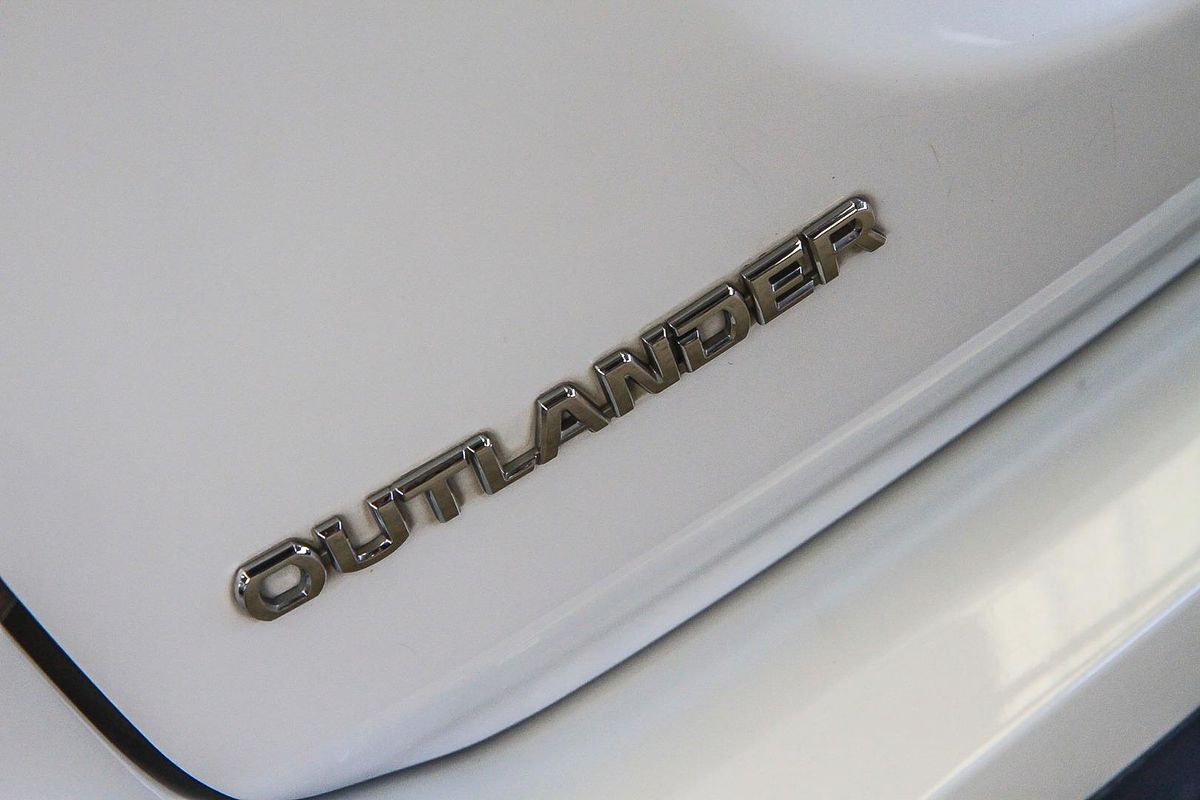 2015 Mitsubishi Outlander LS ZK