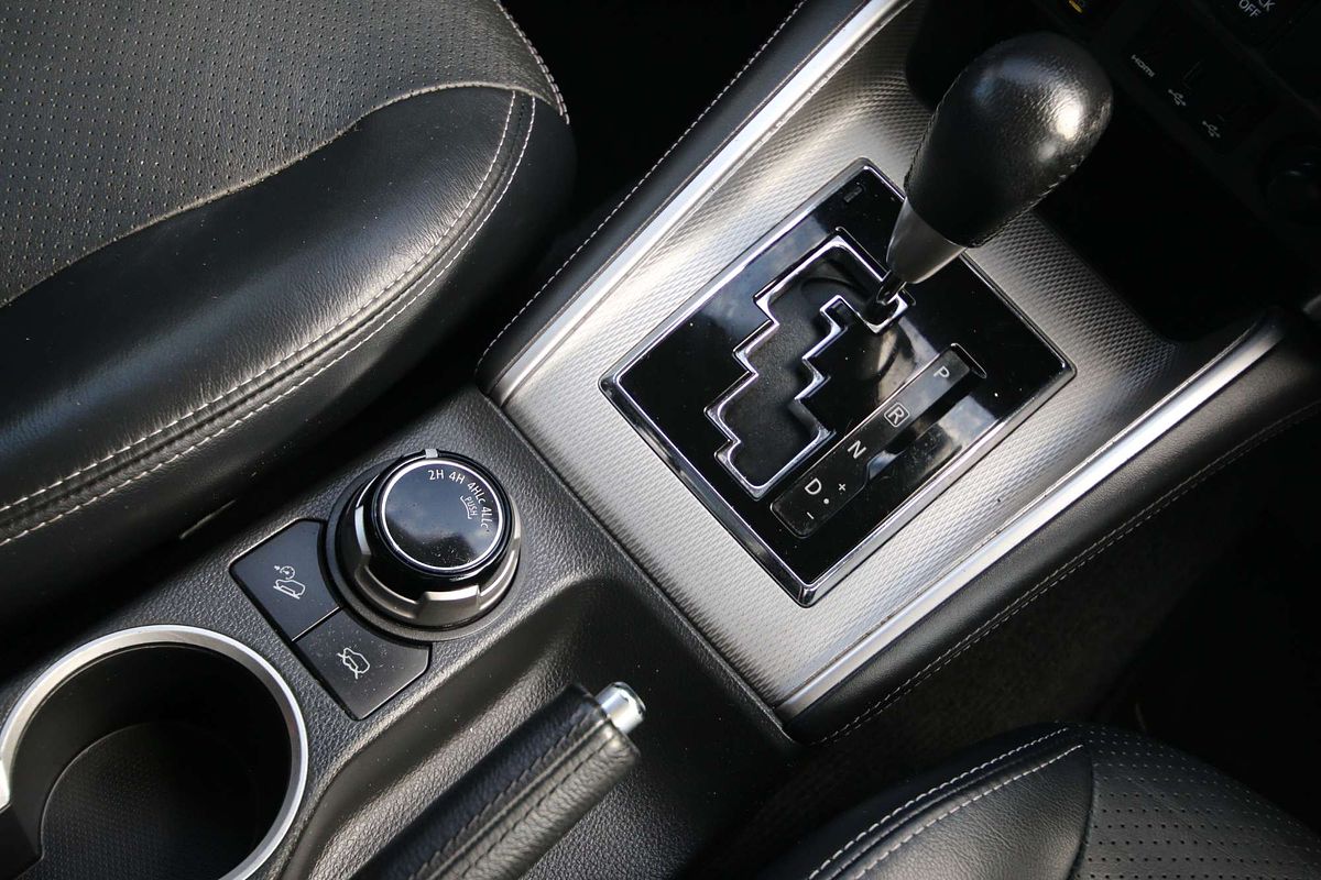 2019 Mitsubishi Triton GLS Premium MR 4X4