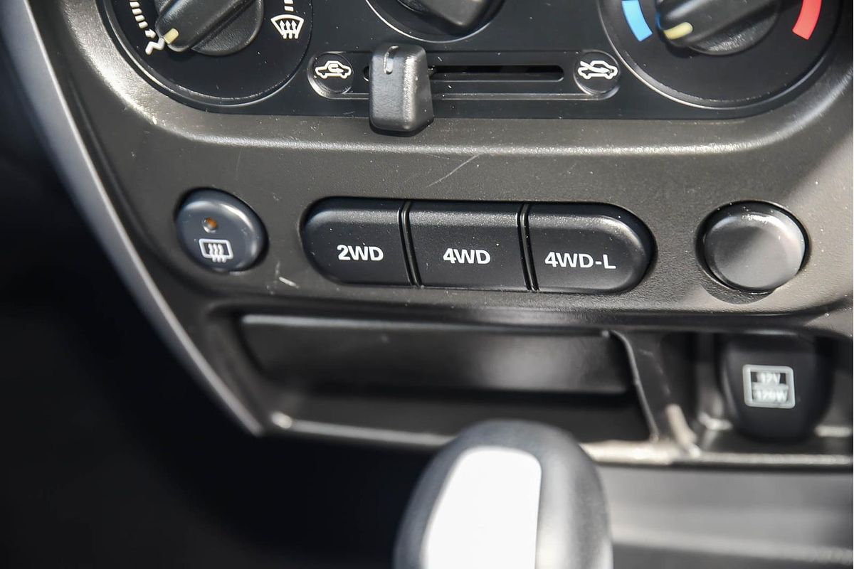 2015 Suzuki Jimny Sierra SN413 T6