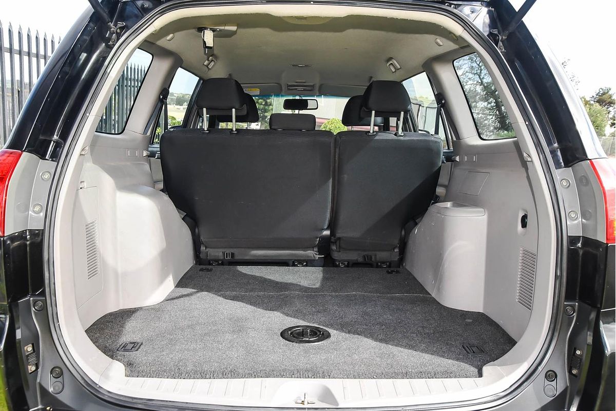 2013 Mitsubishi Challenger LS PB