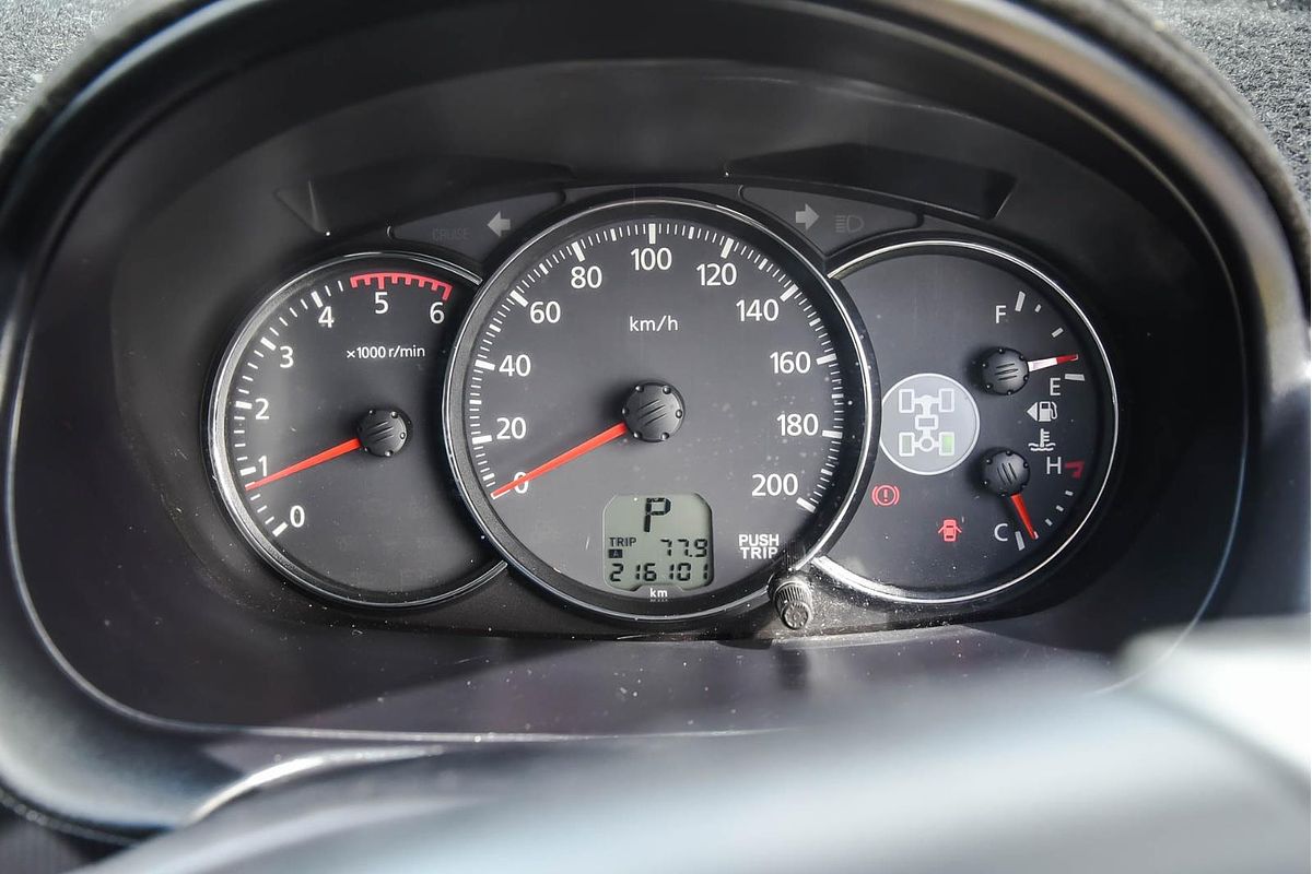 2013 Mitsubishi Challenger LS PB