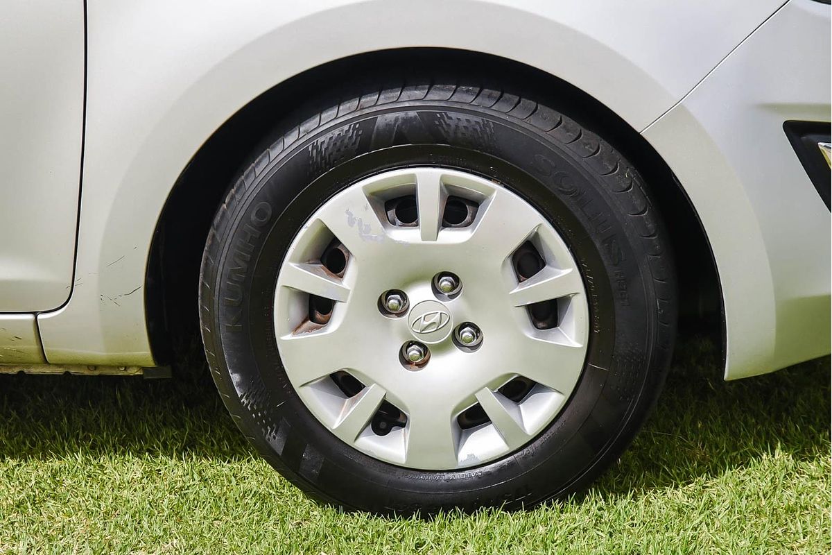 2013 Hyundai i20 Active PB