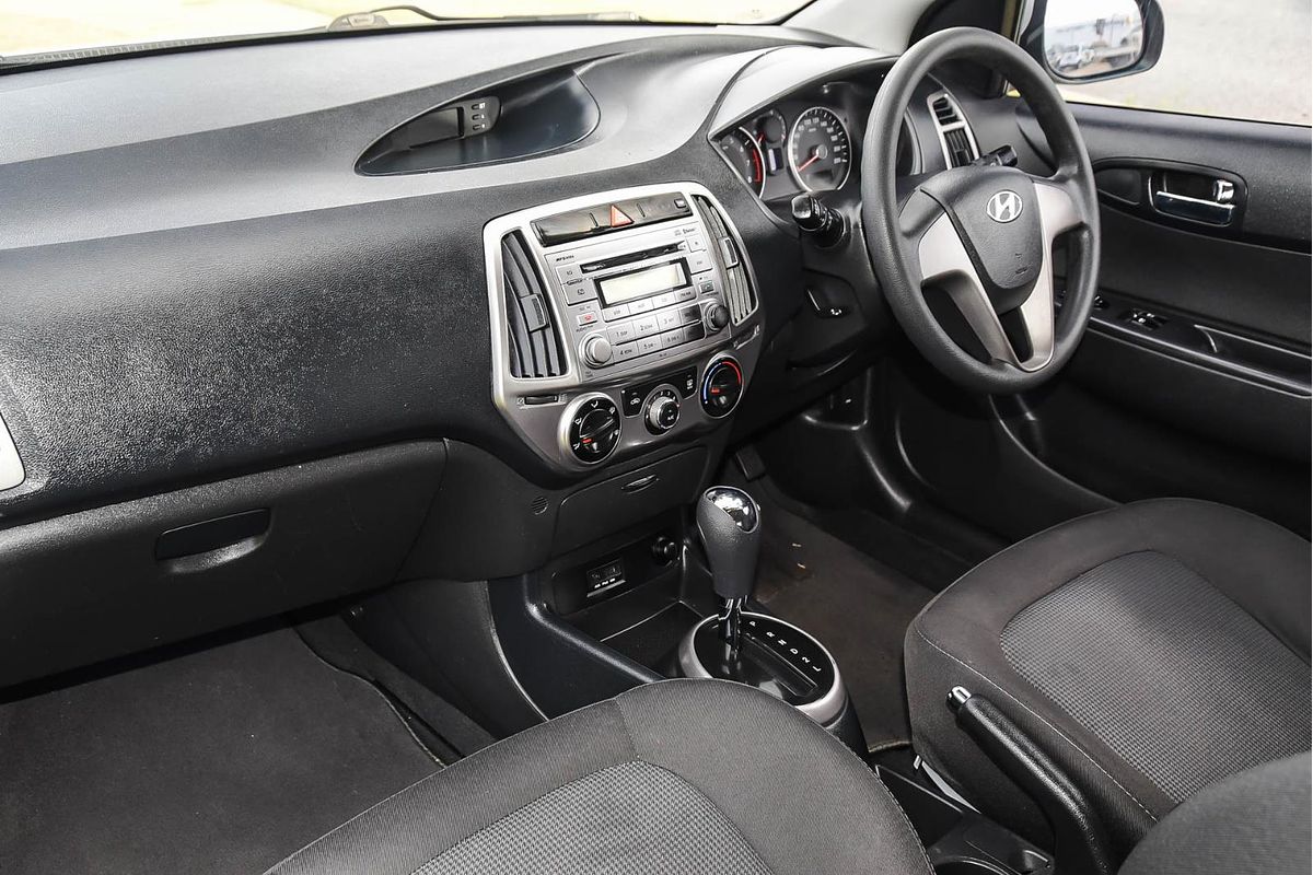 2013 Hyundai i20 Active PB