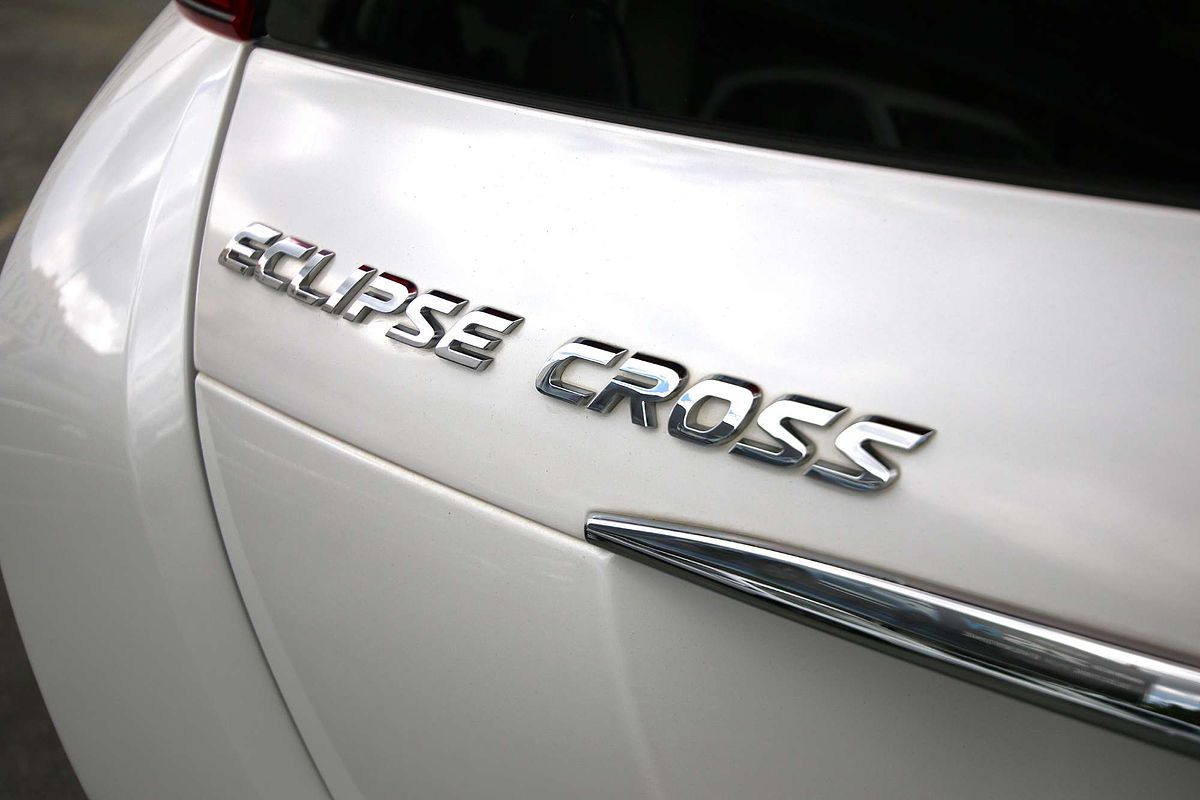 2018 Mitsubishi Eclipse Cross LS YA