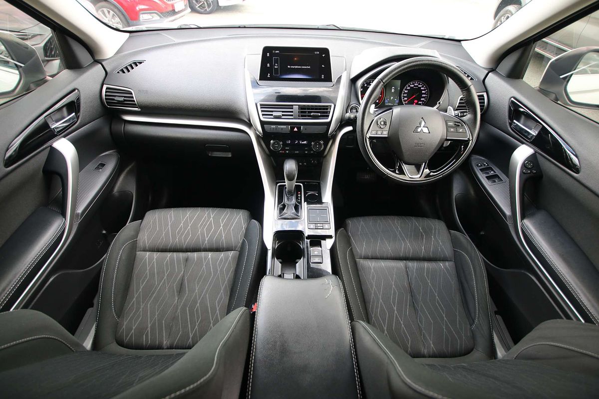 2018 Mitsubishi Eclipse Cross LS YA