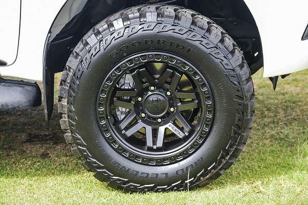 2018 Toyota Hilux SR GUN126R 4X4