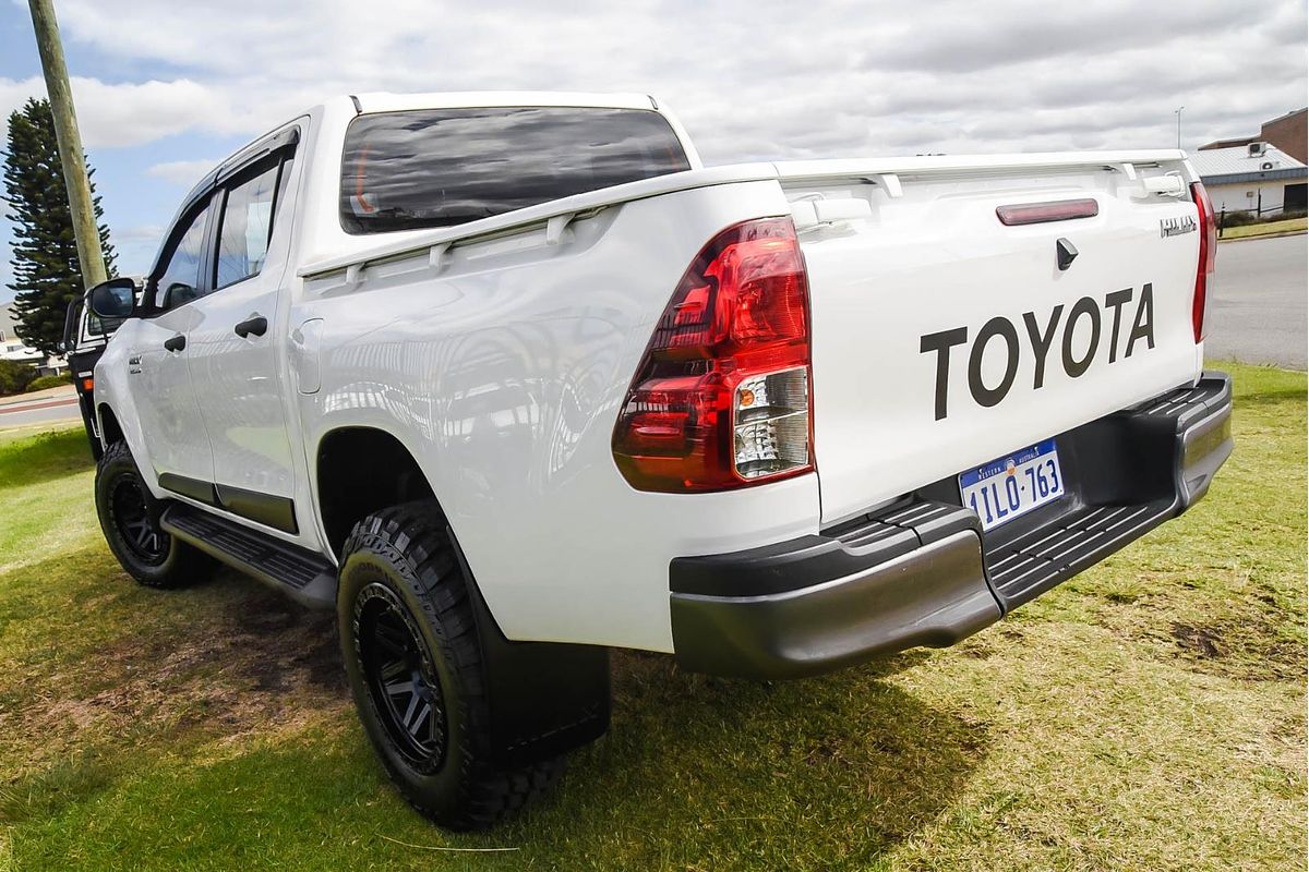 2018 Toyota Hilux SR GUN126R 4X4