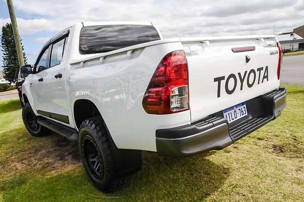 2018 Toyota Hilux SR GUN126R 4X4