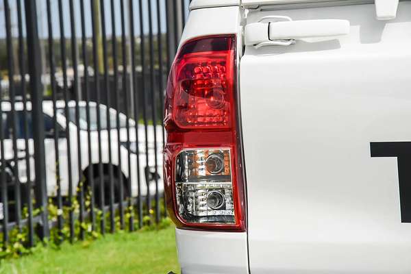 2018 Toyota Hilux SR GUN126R 4X4