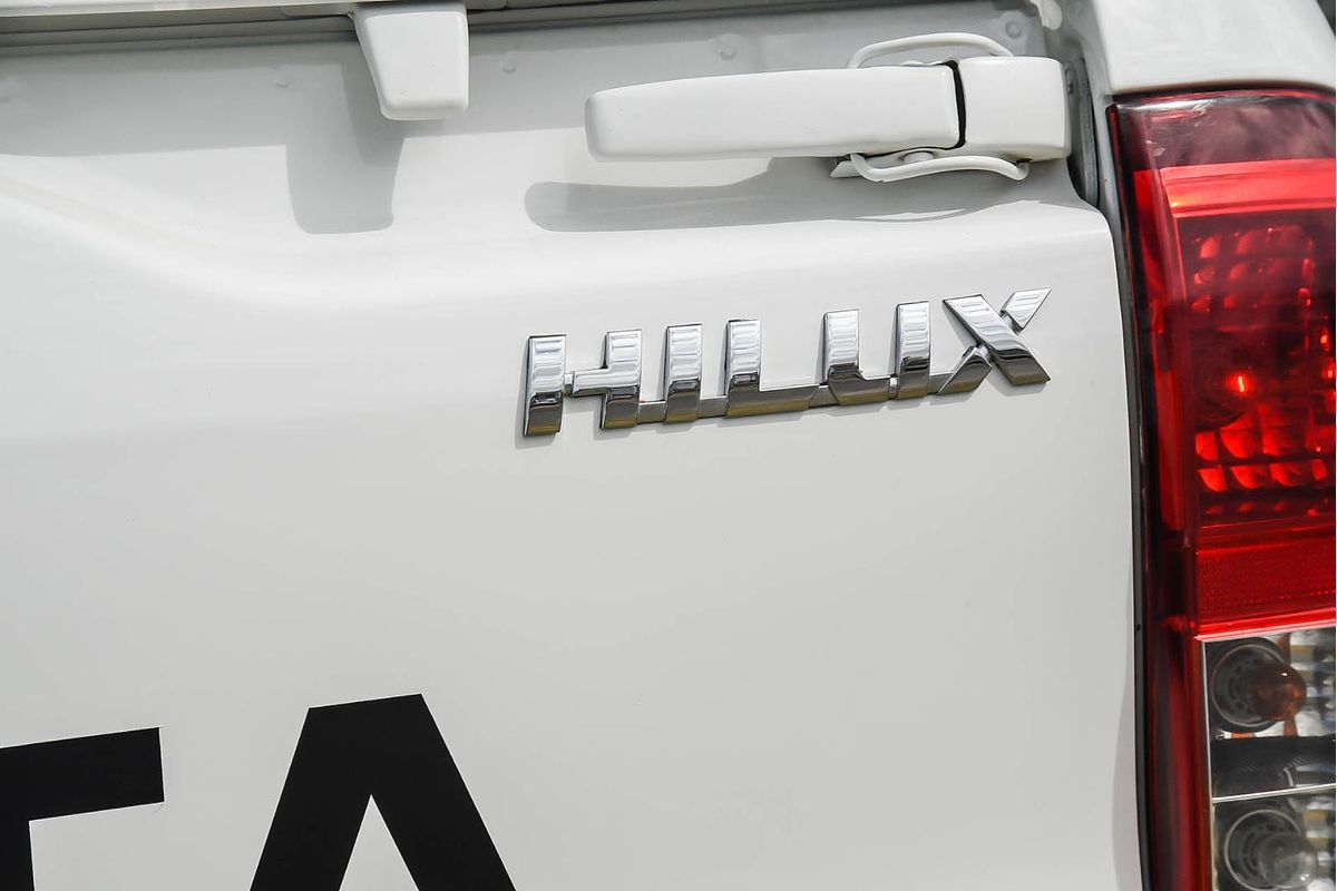 2018 Toyota Hilux SR GUN126R 4X4