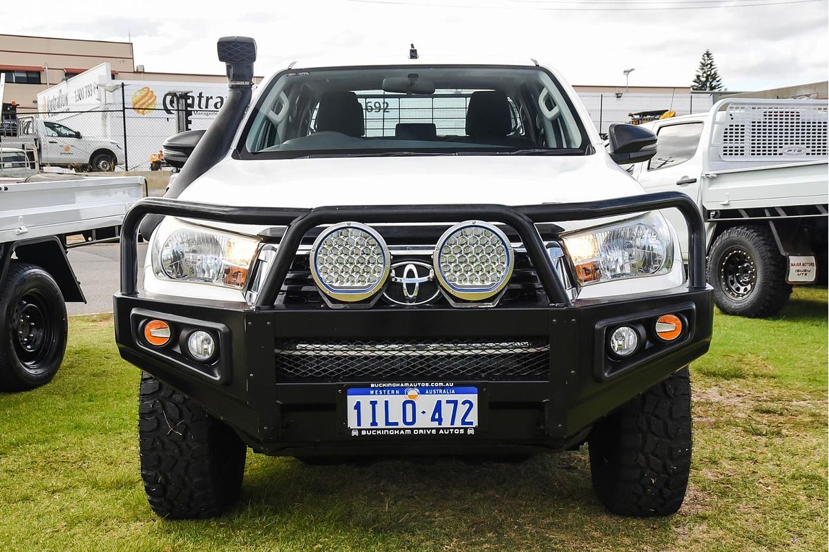 2018 Toyota Hilux SR GUN126R 4X4