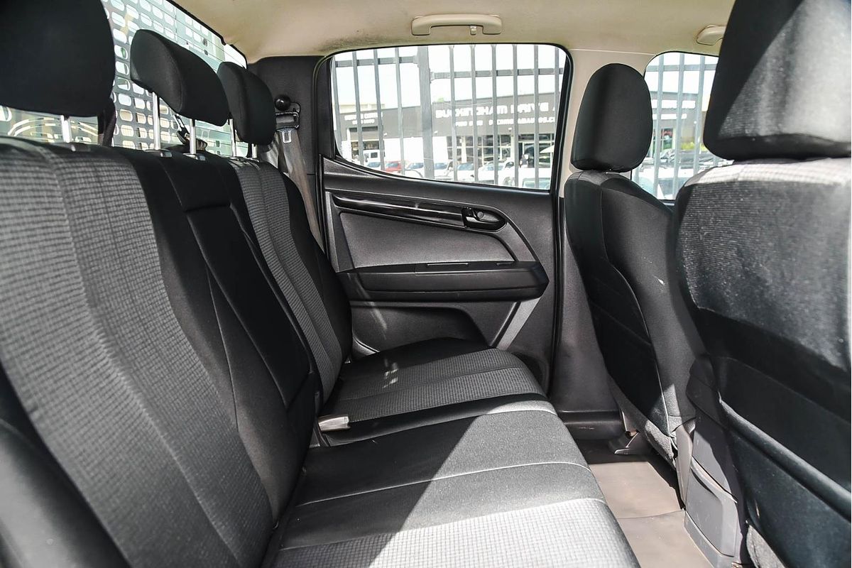 2017 Isuzu D-MAX SX 4X4
